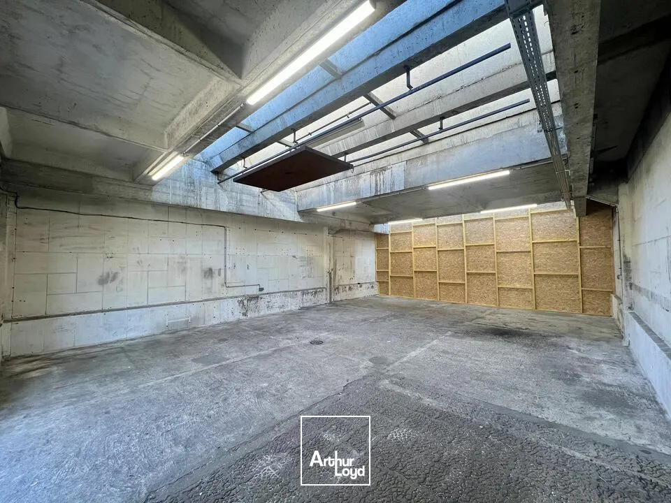 Locaux d'activité & Entrepôts - Location - LE HAVRE - 76600 - 100-100 - 7796108