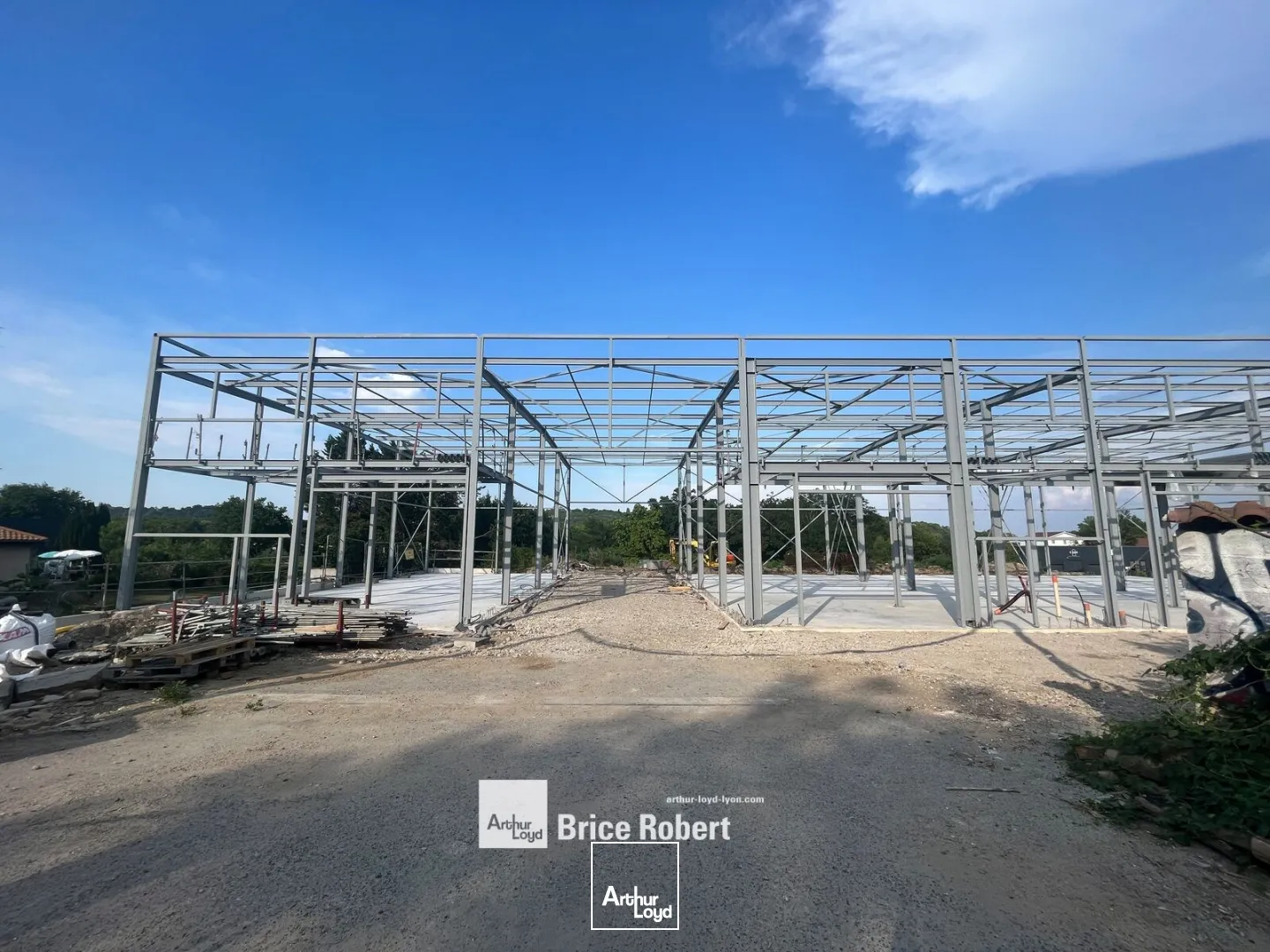 Locaux d'activité & Entrepôts - Location - CHAPONOST - 69630 - 203-833 - 7796670