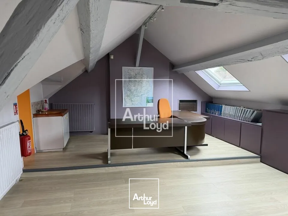 Bureaux - Location - MELUN - 77000 - 120-120 - 7796772