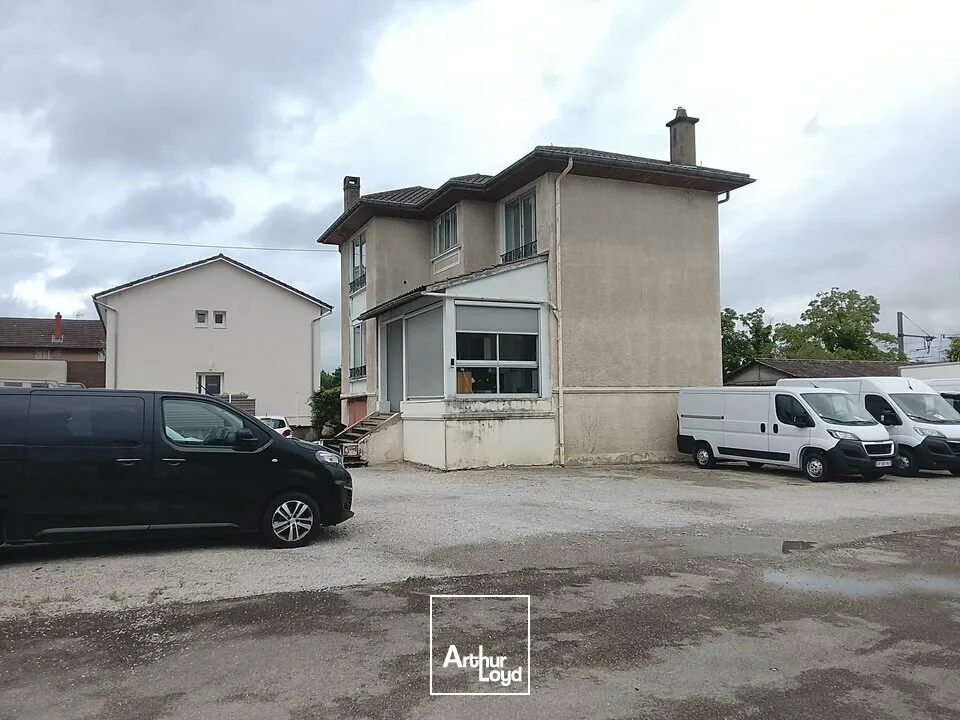 Locaux commerciaux - Vente - TOURNUS - 71700 - 200-200 - 7796826