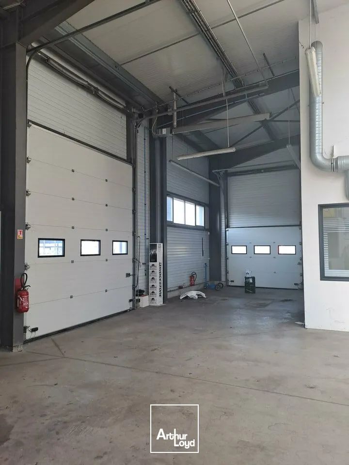 Locaux commerciaux - Location - CHATELLERAULT - 86100 - 740-740 - 7796852