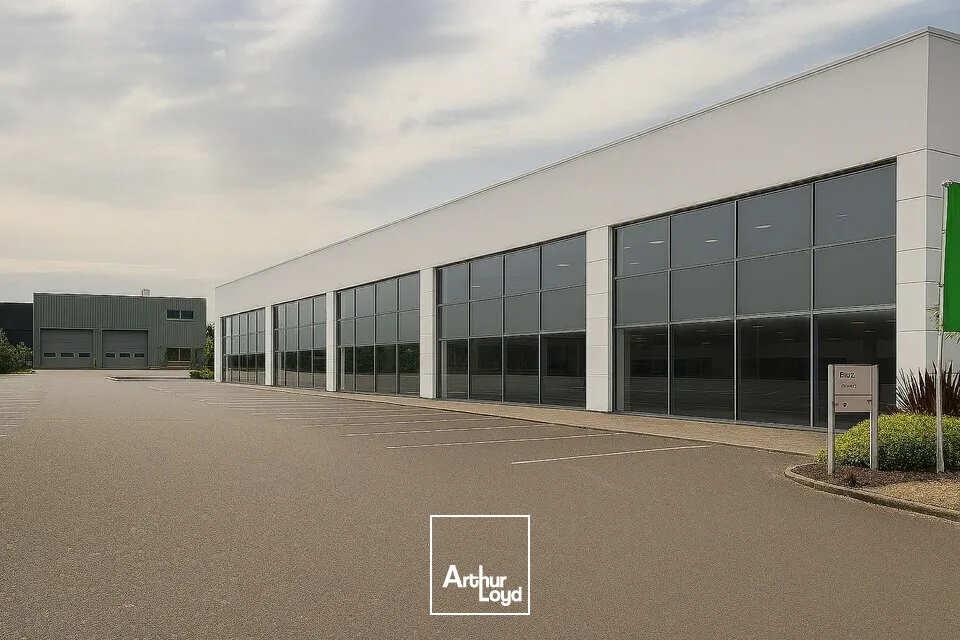 Locaux commerciaux - Location - NIORT - 79000 - 8325-8325 - 7796853