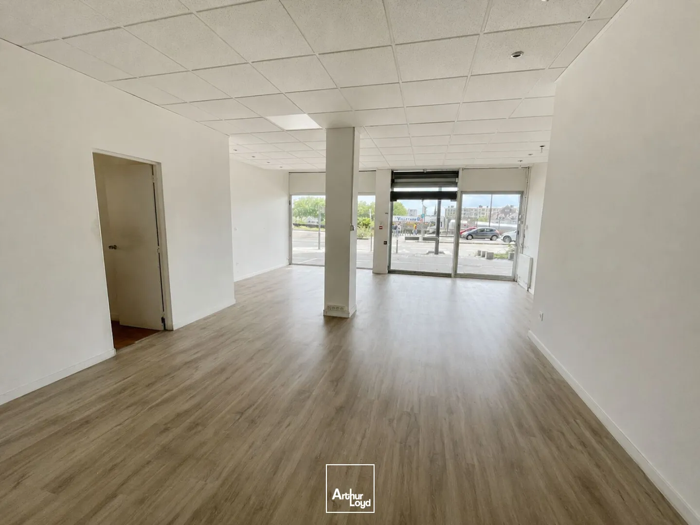 Locaux commerciaux - Location - ROUEN - 76000 - 216-216 - 7797063