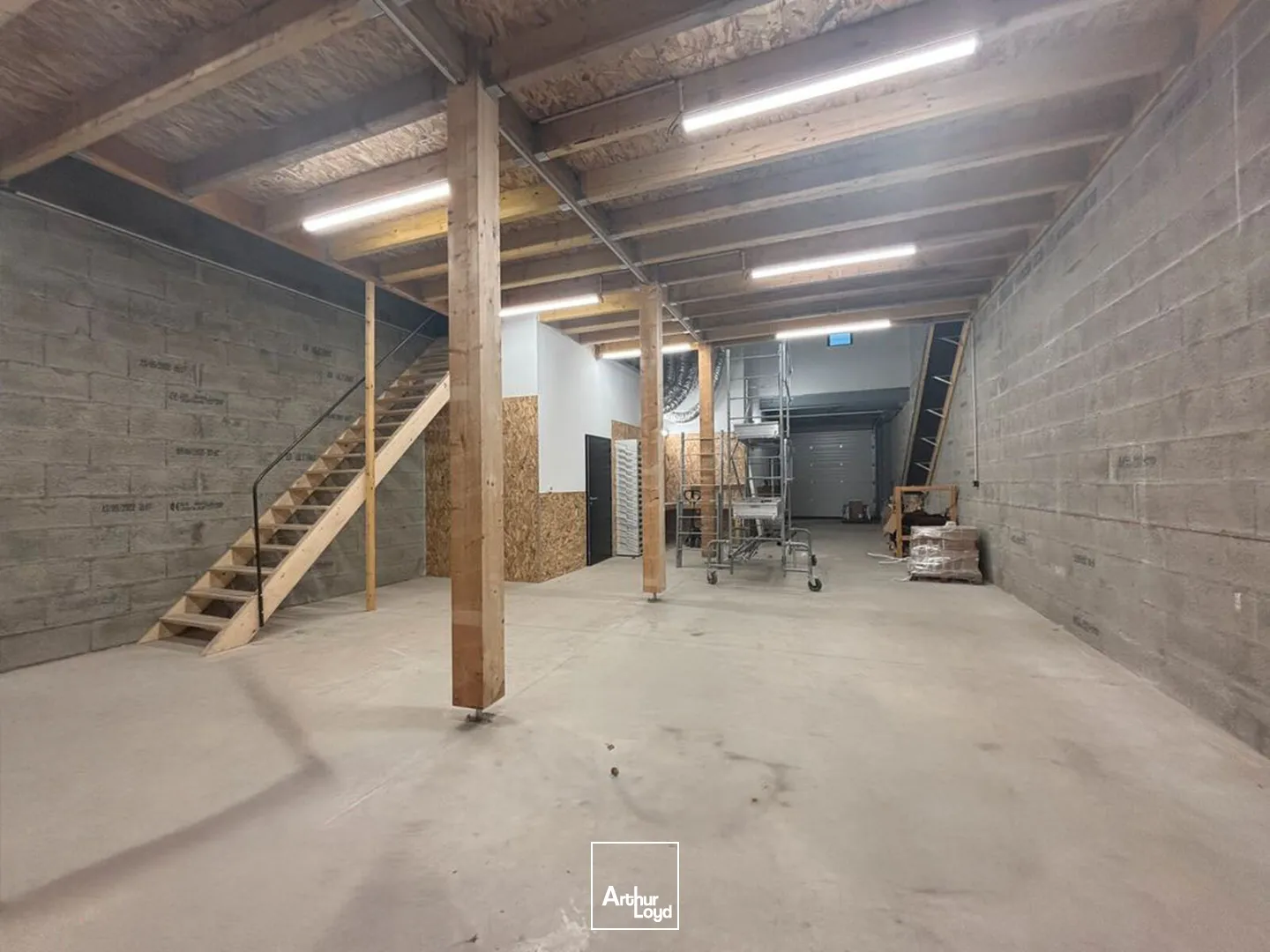 Locaux d'activité & Entrepôts - Location - MONTBERT - 44140 - 237-237 - 7797187