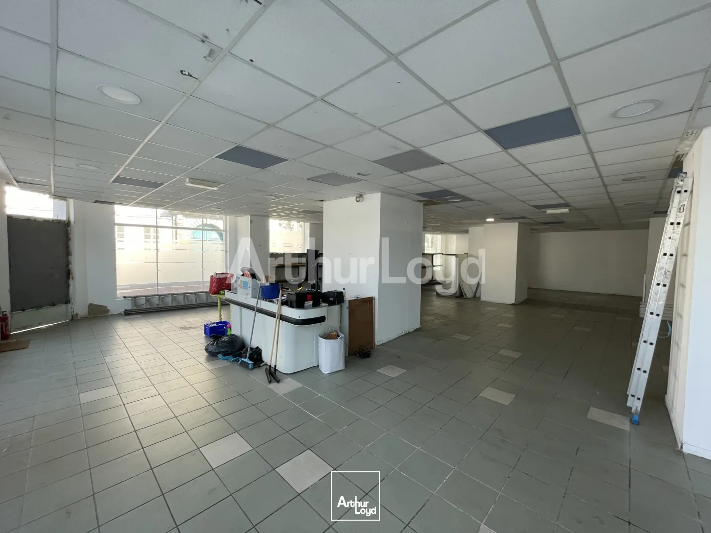 Locaux commerciaux - Location - DOUAI - 59500 - 170-170 - 7797358