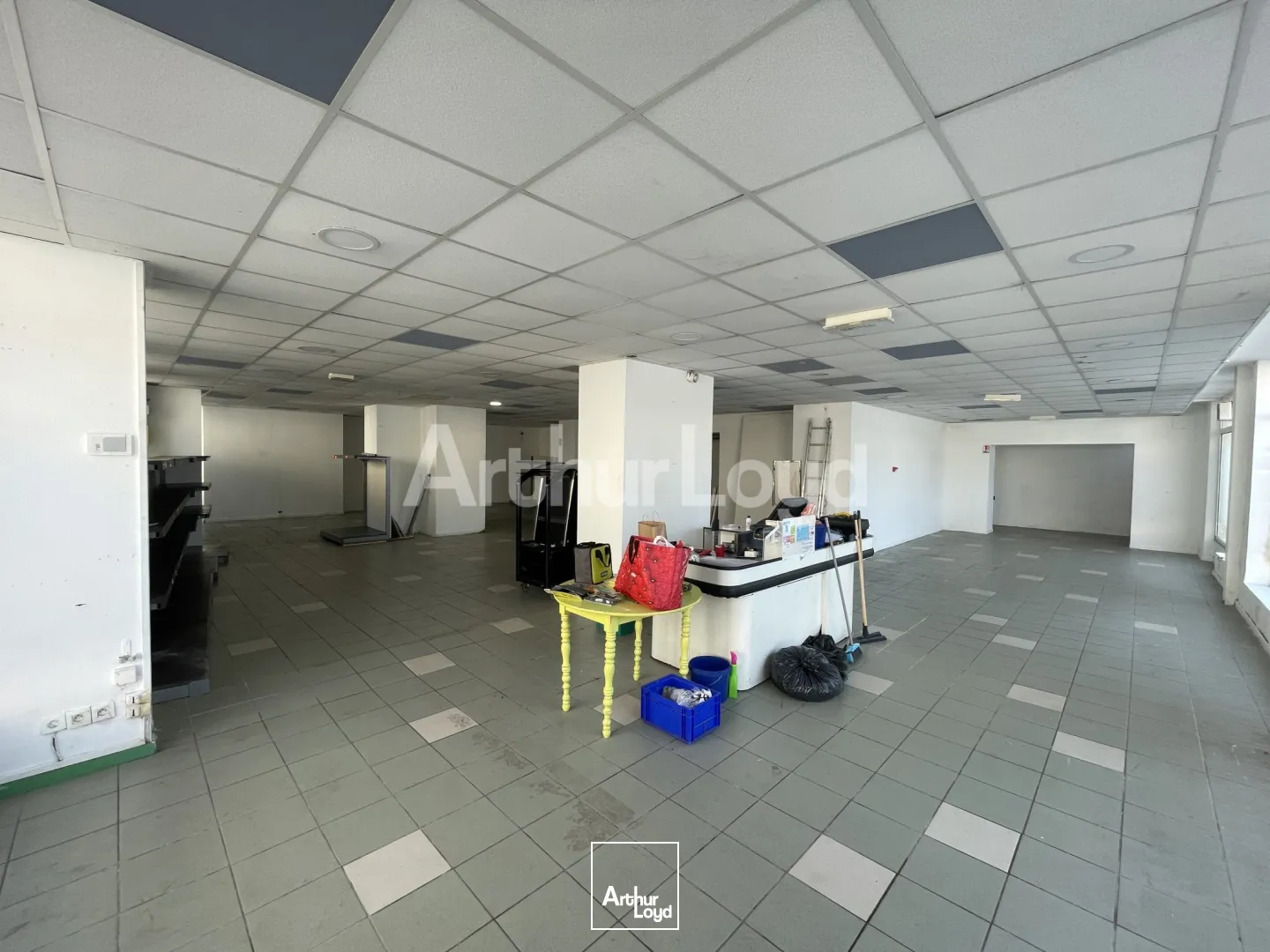 Locaux commerciaux - Location - DOUAI - 59500 - 170-170 - 7797361