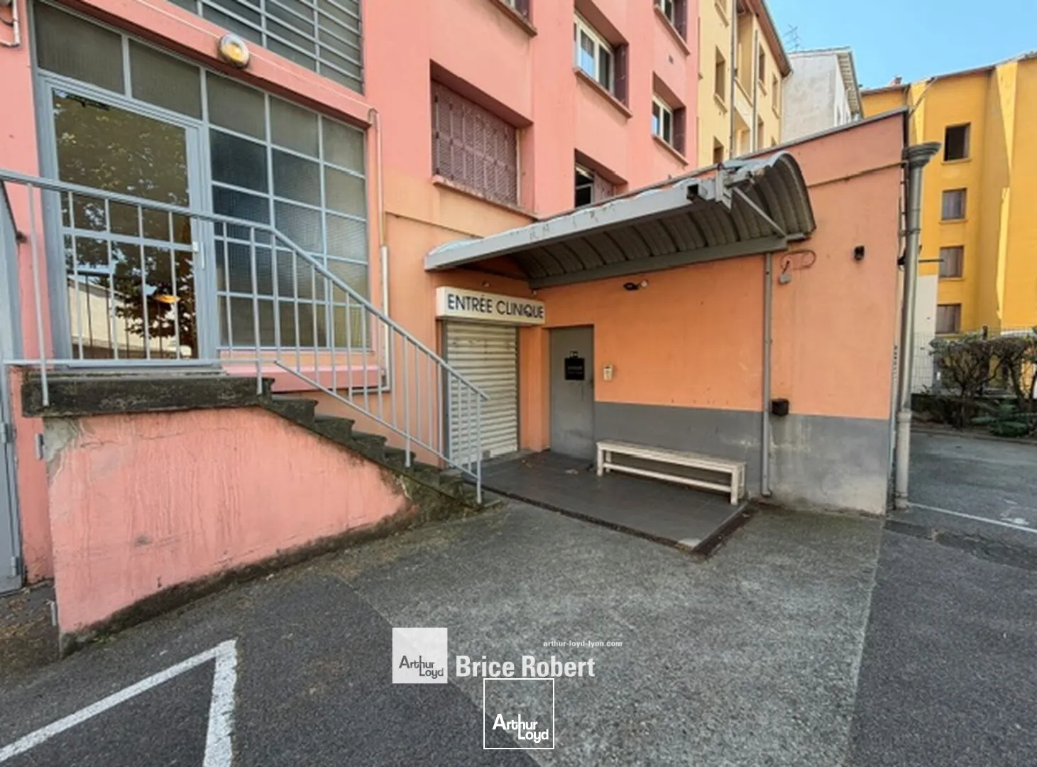 Locaux commerciaux - Location - LYON - 69008 - 130-130 - 7797465