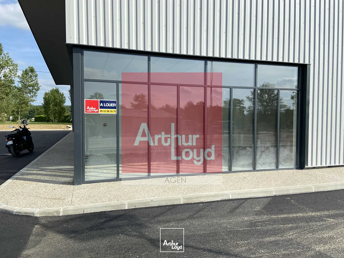 Locaux commerciaux - Location - ESTILLAC - 47310 - 70-70 - 7798611