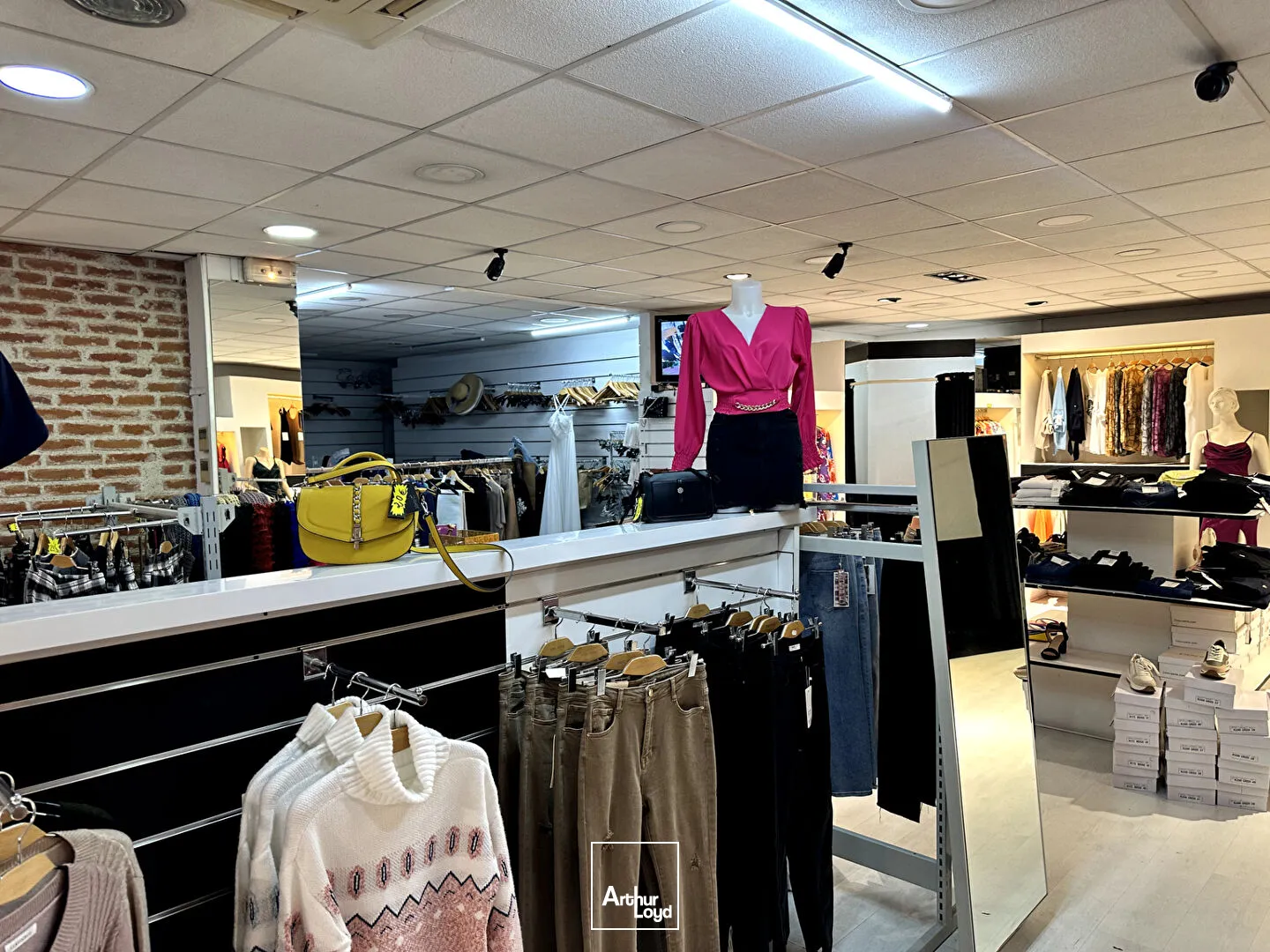 Locaux commerciaux - Vente - AGEN - 47000 - 200-200 - 7798694