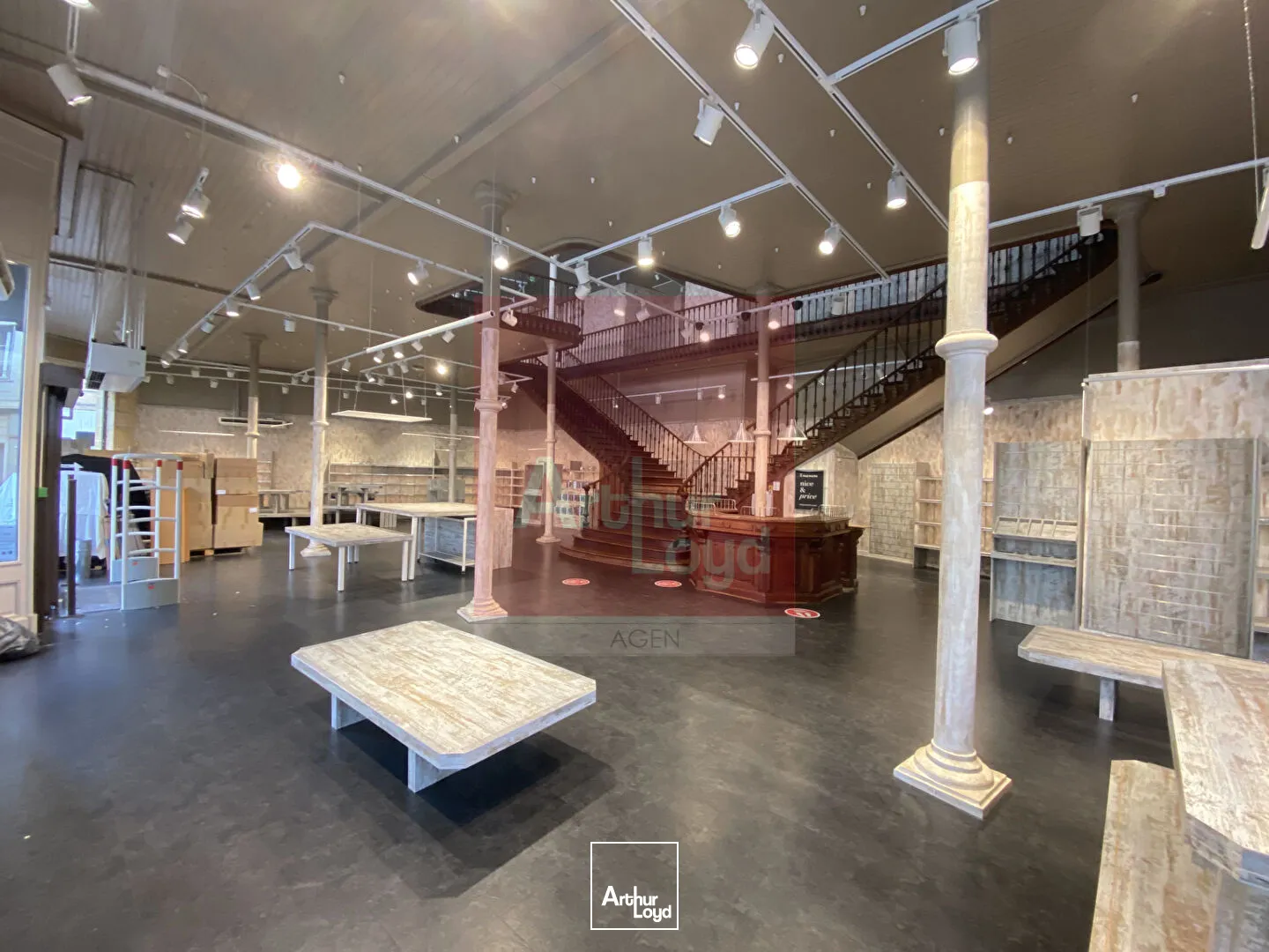 Locaux commerciaux - Location - AGEN - 47000 - 712-712 - 7798725