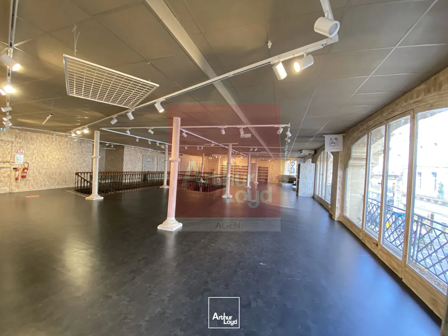 Locaux commerciaux - Location - AGEN - 47000 - 712-712 - 7798728
