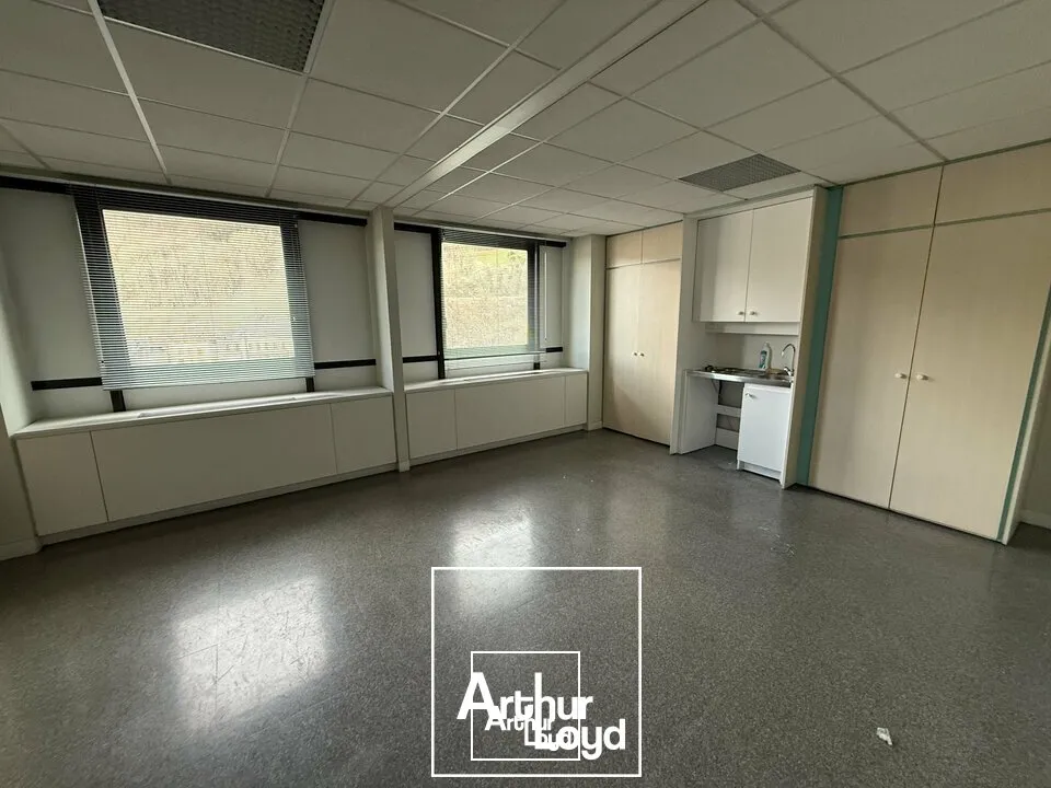 Bureaux - Vente - LAGUENNE-SUR-AVALOUZE - 19150 - 600-600 - 7799157