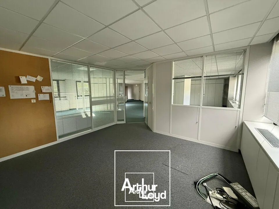 Bureaux - Vente - LAGUENNE-SUR-AVALOUZE - 19150 - 600-600 - 7799158