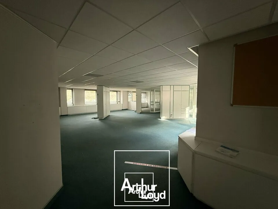 Bureaux - Vente - LAGUENNE-SUR-AVALOUZE - 19150 - 600-600 - 7799160