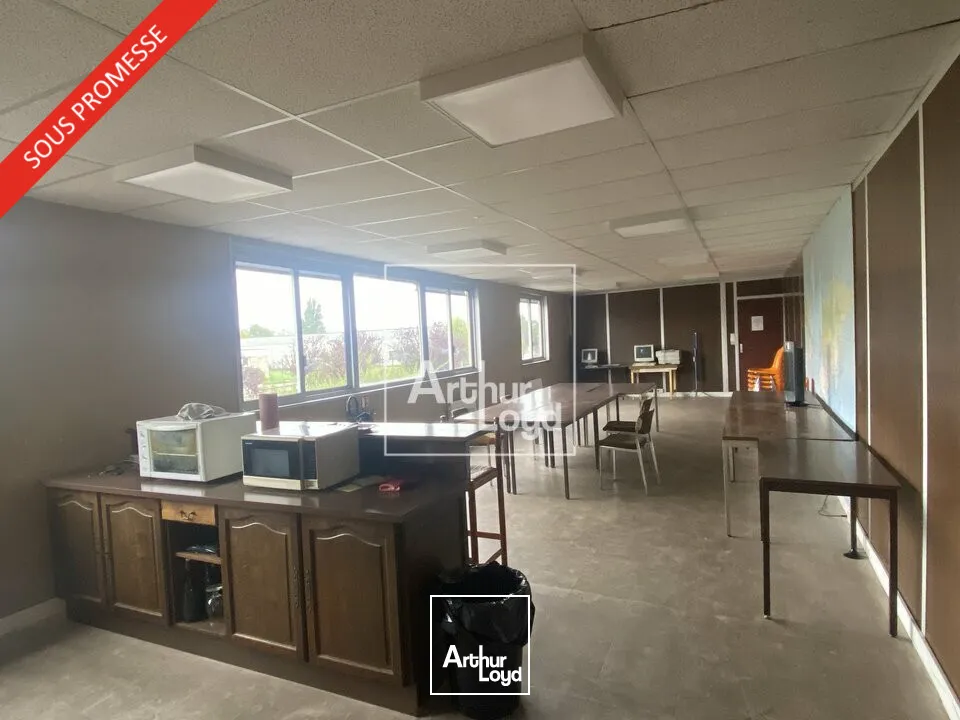 Locaux d'activité & Entrepôts - Vente - MONTEREAU FAUT YONNE - 77130 - 6300-6300 - 7799175