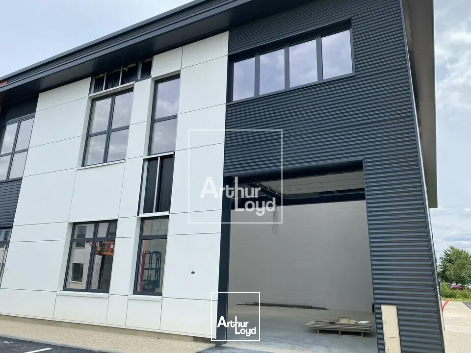 Locaux d'activité & Entrepôts - Location - LIEUSAINT - 77127 - 186-601 - 7799218