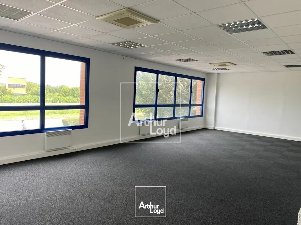 Locaux d'activité & Entrepôts - Location - LIEUSAINT - 77127 - 356-712 - 7799226