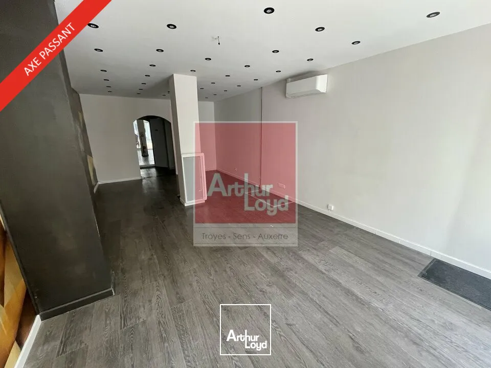 Locaux commerciaux - Location - AUXERRE - 89000 - 86-86 - 7799266