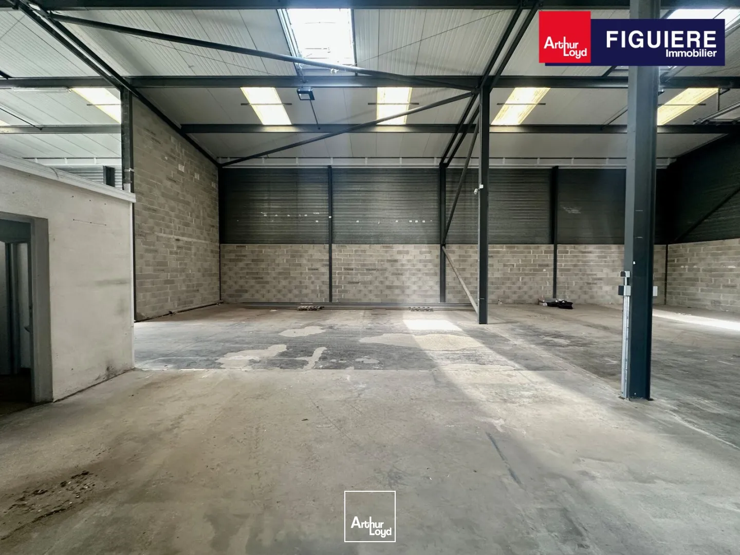 Locaux d'activité & Entrepôts - Location - AIX EN PROVENCE - 13290 - 450-450 - 7799329