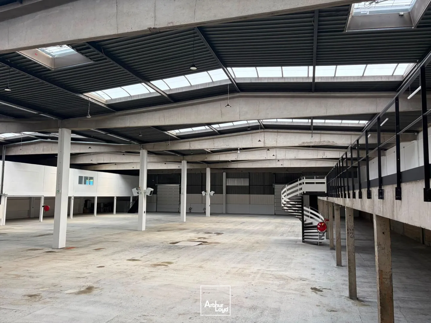 Locaux d'activité & Entrepôts - Location - SAINT OUEN L'AUMONE - 95310 - 2753-2753 - 7799696