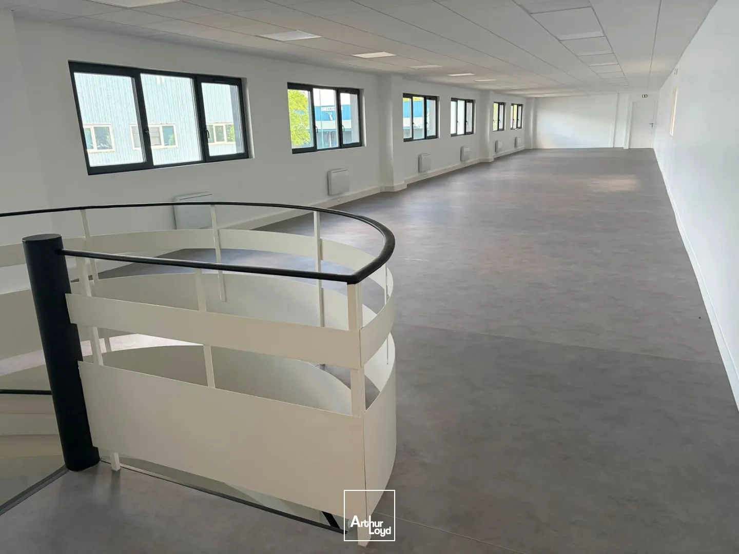 Locaux d'activité & Entrepôts - Location - SAINT OUEN L'AUMONE - 95310 - 2753-2753 - 7799701