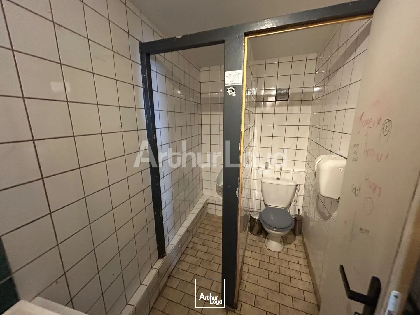 Locaux commerciaux - Location - LILLE - 59000 - 87-87 - 7799797