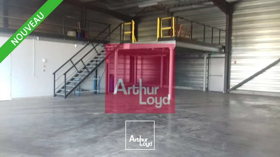Locaux d'activité & Entrepôts - Location - LEMPDES - 63370 - 330-330 - 7799992