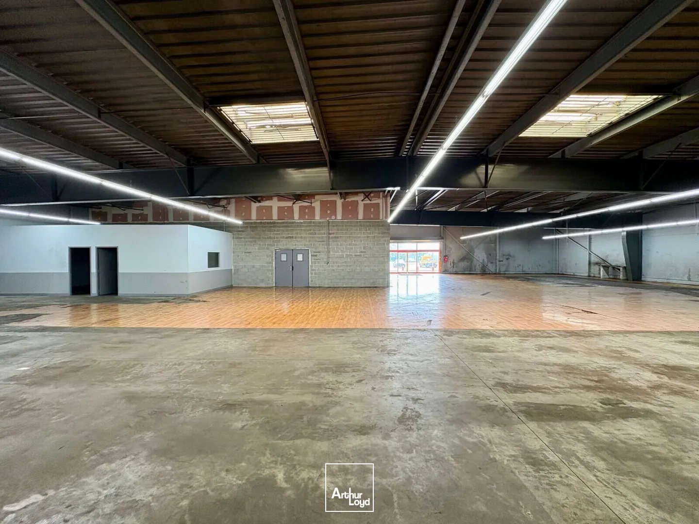 Locaux commerciaux - Vente - MAIGNELAY MONTIGNY - 60420 - 1198.4-1198.4 - 7800255
