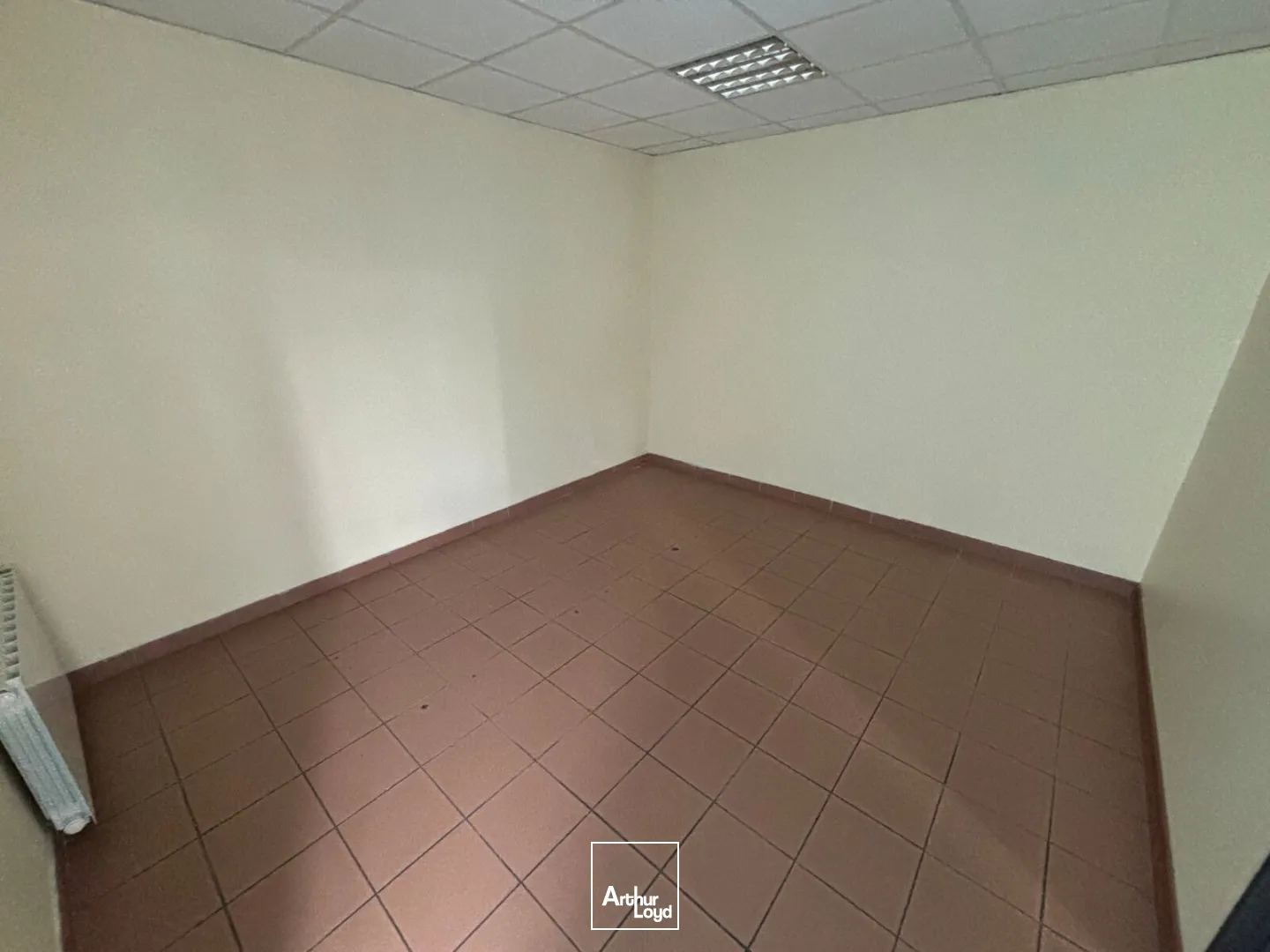 Bureaux - Location - BEAUVAIS - 60000 - 100-100 - 7800264