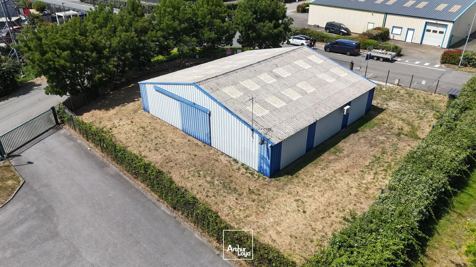 Locaux d'activité & Entrepôts - Location - SAINT ANDRE DES EAUX - 44117 - 242-242 - 7800375
