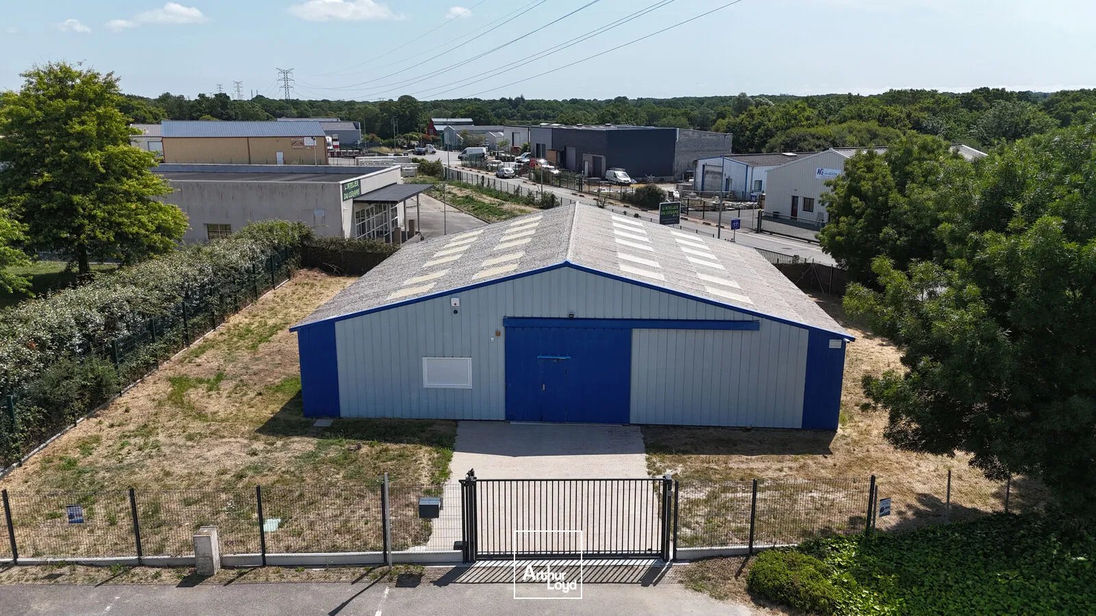 Locaux d'activité & Entrepôts - Location - SAINT ANDRE DES EAUX - 44117 - 242-242 - 7800373