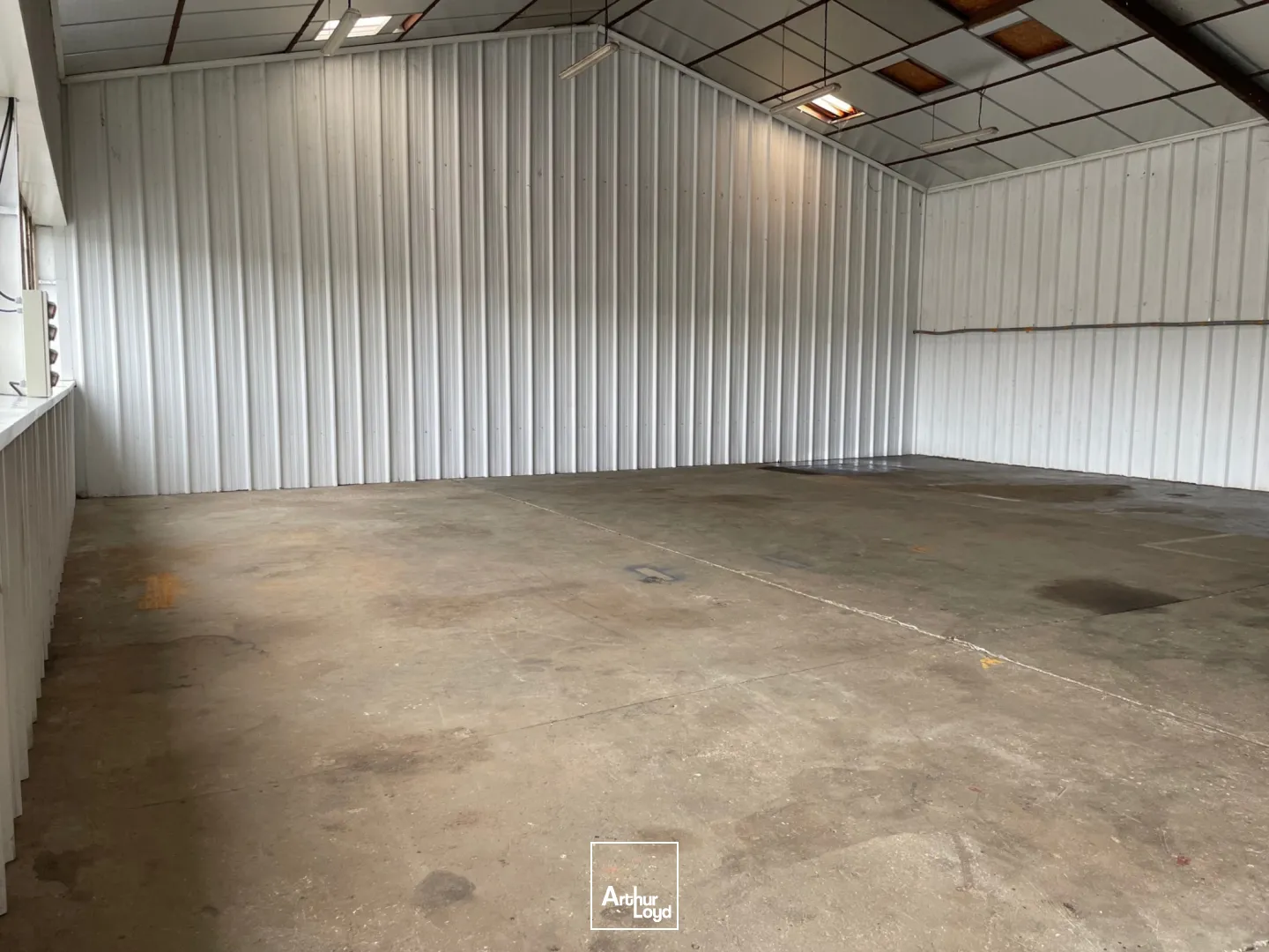 Locaux d'activité & Entrepôts - Location - GAILLON - 27600 - 262-262 - 7800406