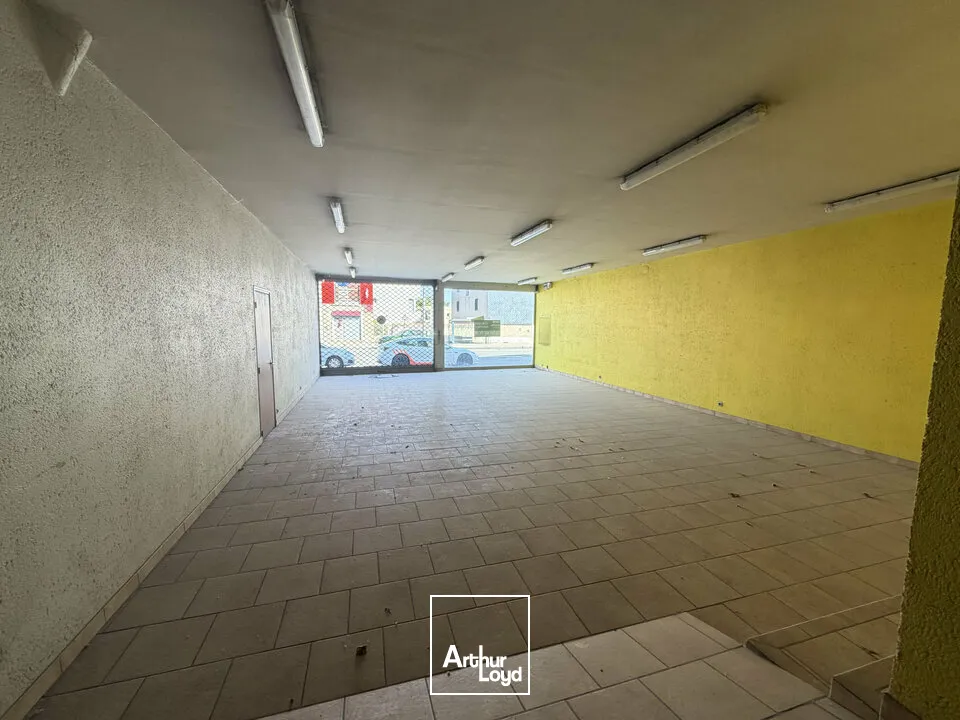 Locaux commerciaux - Location - POITIERS - 86000 - 206-600 - 7800864