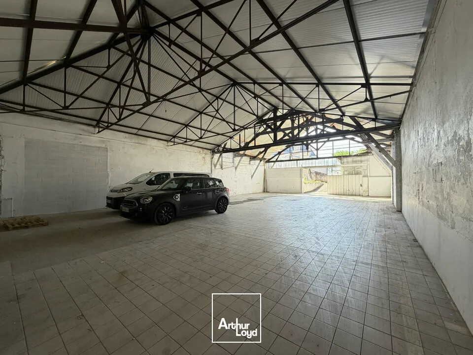 Locaux commerciaux - Location - POITIERS - 86000 - 206-600 - 7800862