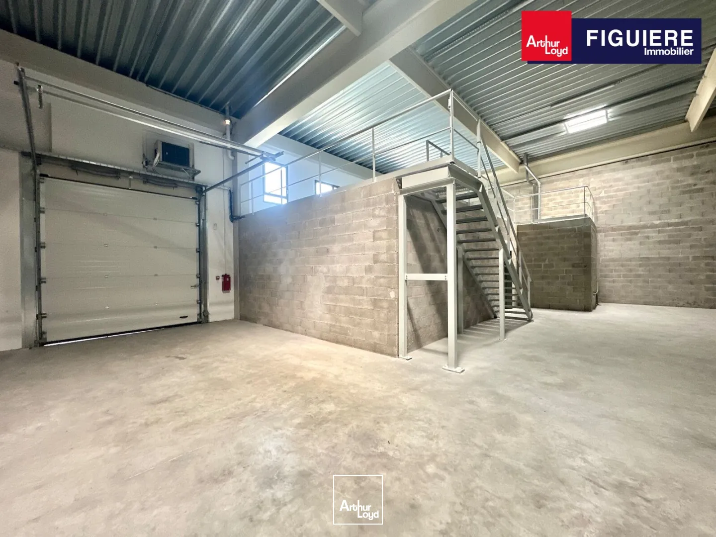 Locaux d'activité & Entrepôts - Location - AIX EN PROVENCE - 13290 - 330-330 - 7800893