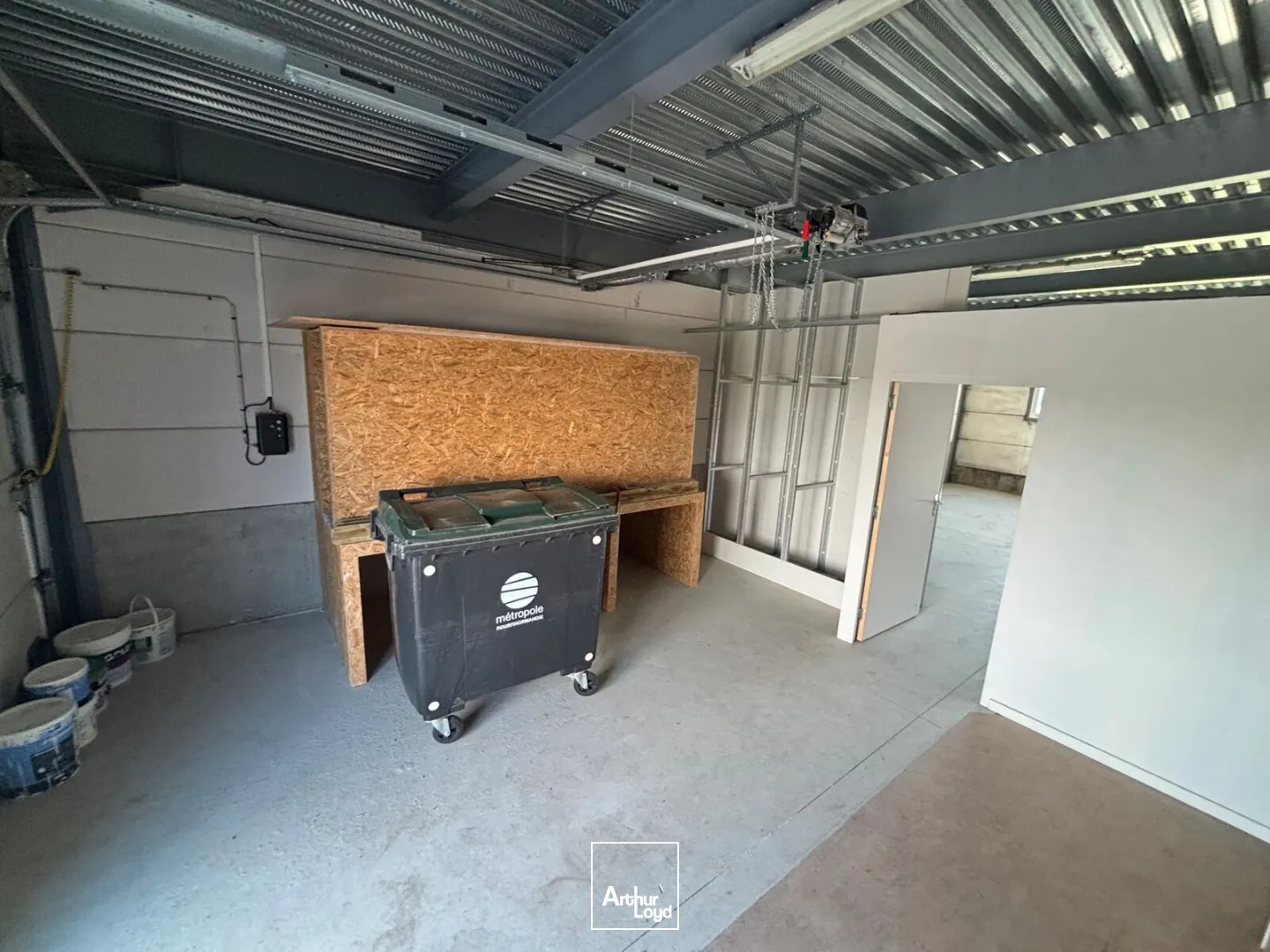 Locaux d'activité & Entrepôts - Location - SAINT JACQUES SUR DARNETAL - 76160 - 190-190 - 7801071