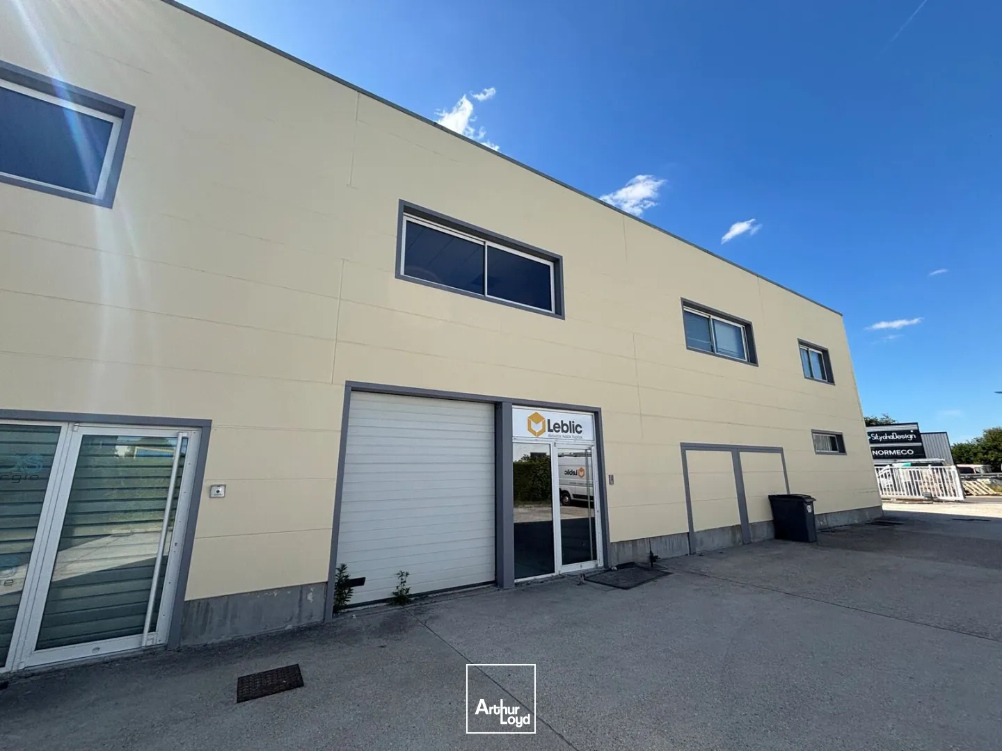 Locaux d'activité & Entrepôts - Location - SAINT JACQUES SUR DARNETAL - 76160 - 190-190 - 7801076