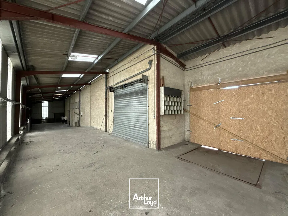 Locaux d'activité & Entrepôts - Vente - VERGT - 24380 - 1200-1200 - 7801140