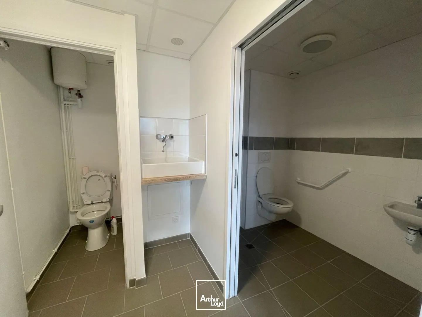 Bureaux - Location - PONT AUDEMER - 27500 - 64-64 - 7801178