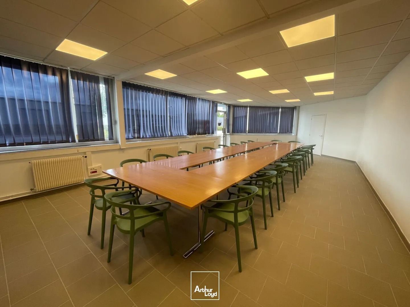 Bureaux - Location - PONT AUDEMER - 27500 - 64-64 - 7801177