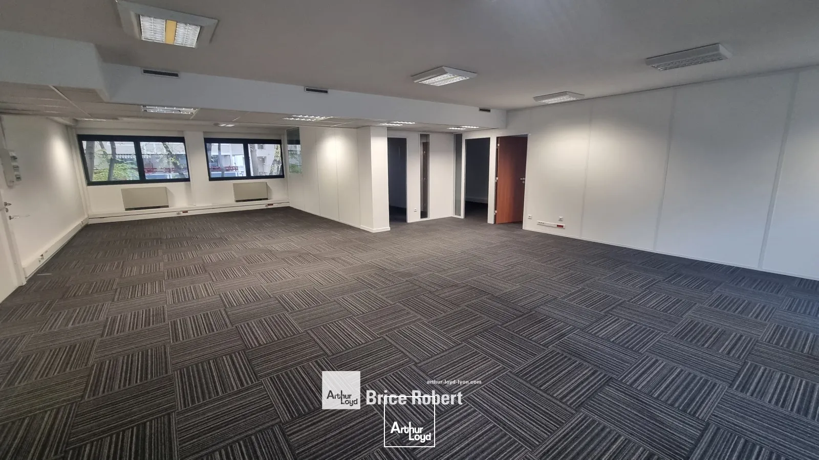 Bureaux - Location - LYON - 69006 - 157-314 - 7801447