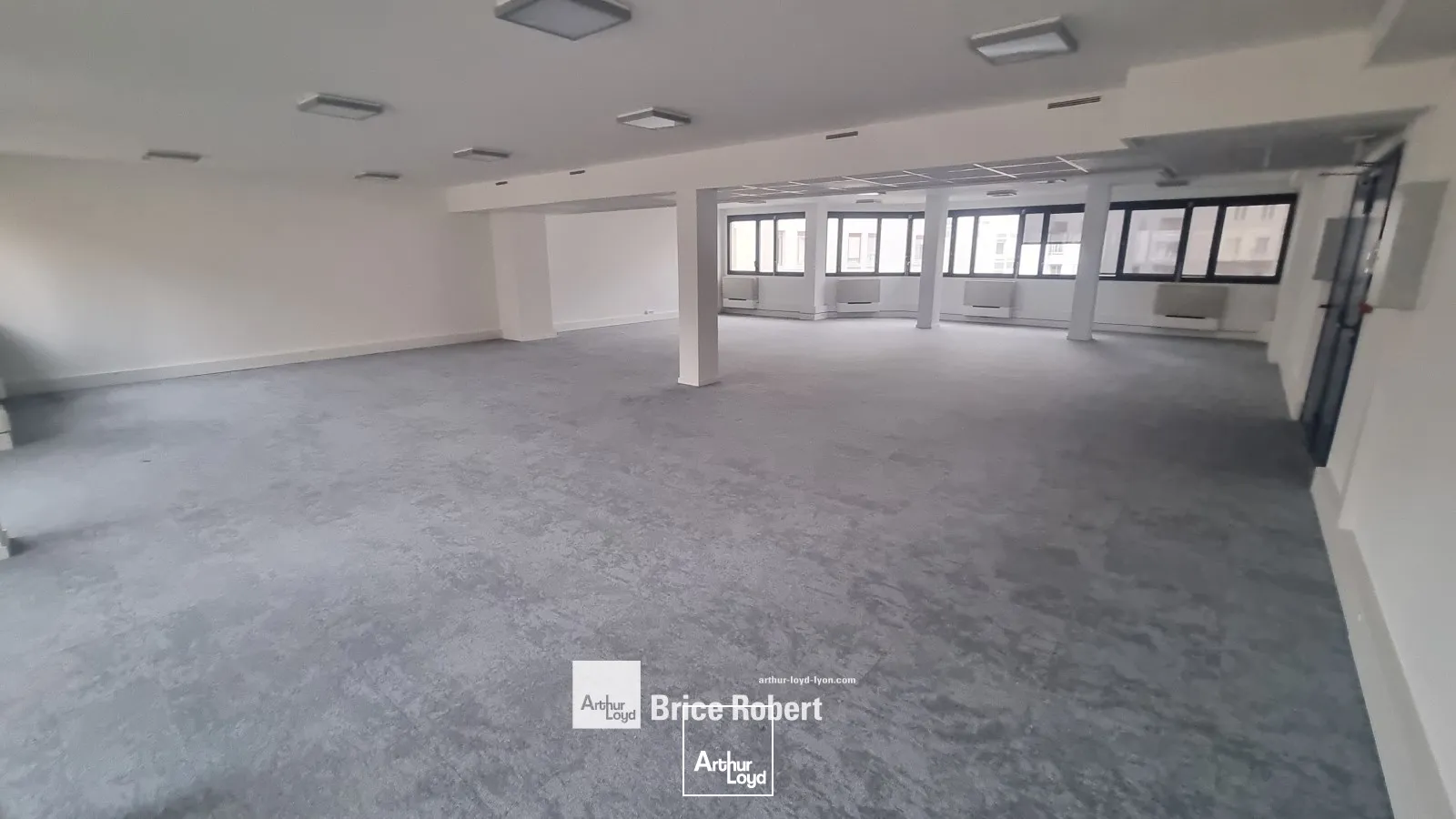 Bureaux - Location - LYON - 69006 - 157-314 - 7801455