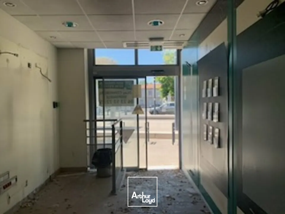 Locaux commerciaux - Vente - AVIGNON - 84000 - 153-153 - 7801549