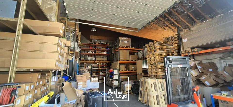 Locaux d'activité & Entrepôts - Location - MESSIGNY ET VANTOUX - 21380 - 242-242 - 7801580