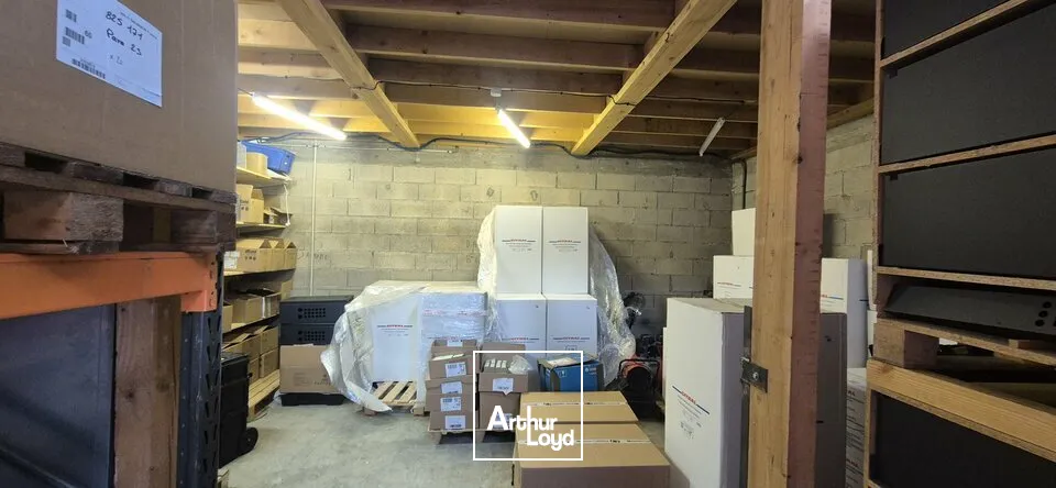 Locaux d'activité & Entrepôts - Location - MESSIGNY ET VANTOUX - 21380 - 242-242 - 7801581