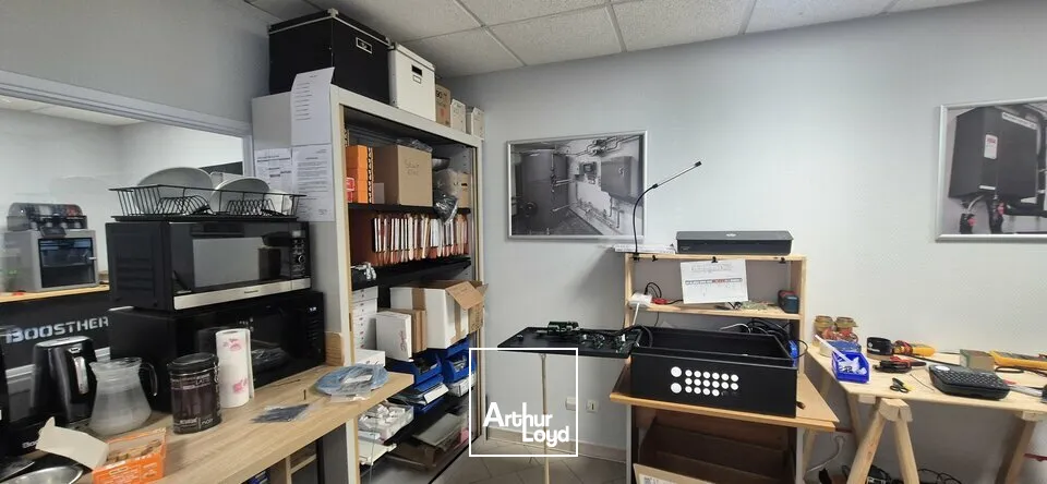 Locaux d'activité & Entrepôts - Location - MESSIGNY ET VANTOUX - 21380 - 242-242 - 7801578