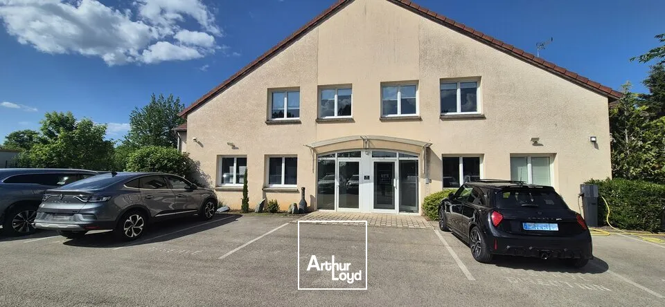 Locaux d'activité & Entrepôts - Location - MESSIGNY ET VANTOUX - 21380 - 242-242 - 7801576