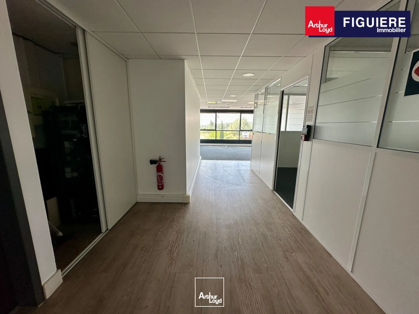 Bureaux - Location - EGUILLES - 13510 - 157-324 - 7801664
