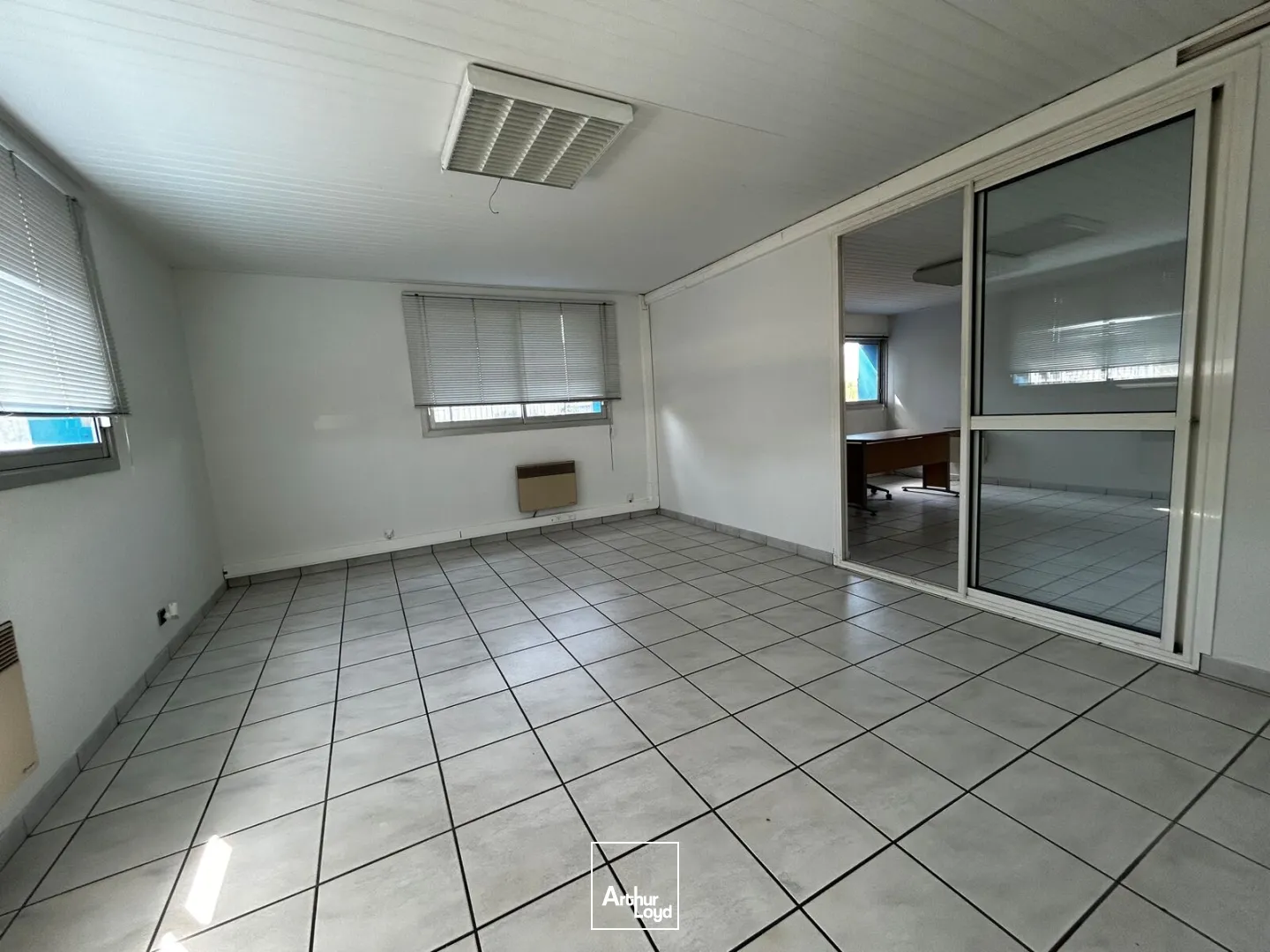 Locaux d'activité & Entrepôts - Location - CESTAS - 33610 - 155-1011 - 7801812