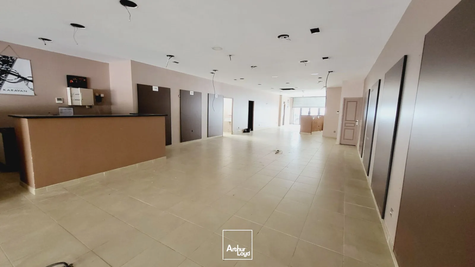 Locaux commerciaux - Location - CARCASSONNE - 11000 - 218-218 - 7801996
